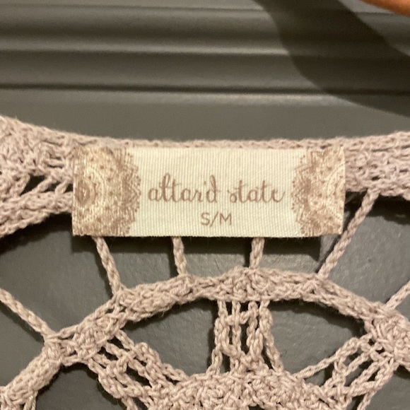 Long, lace kimono/coverup from Alter’d state. Never been worn. Bell sleeves - Picture 3 of 4